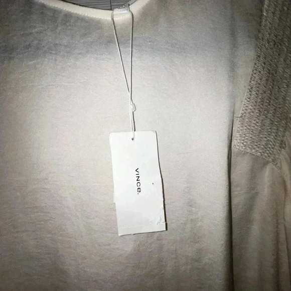 VINCE smocked chiffon blouse NEW size large - Picture 6 of 7